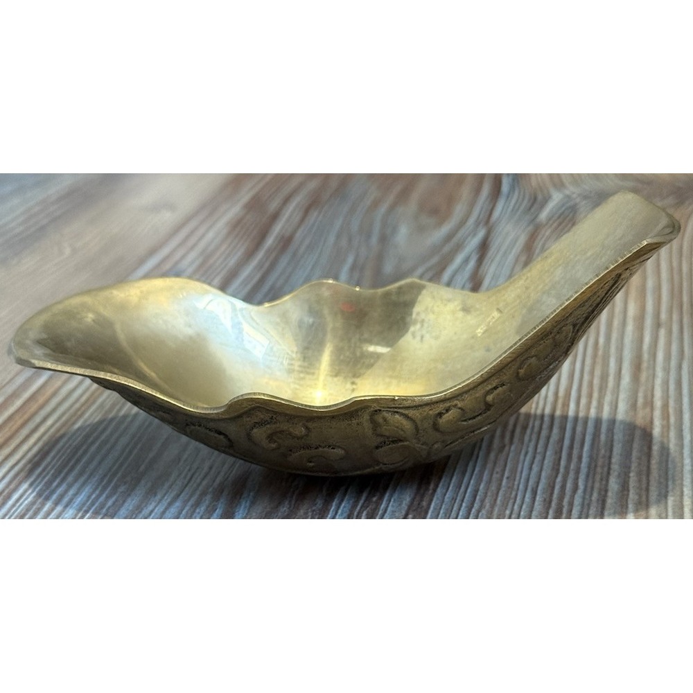 Vintage Bombay Salvage Brass Intricate Dish Piece Art Nouveau Design 2.5x6"